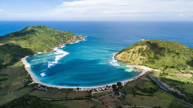 Pantai eksotis Lombok